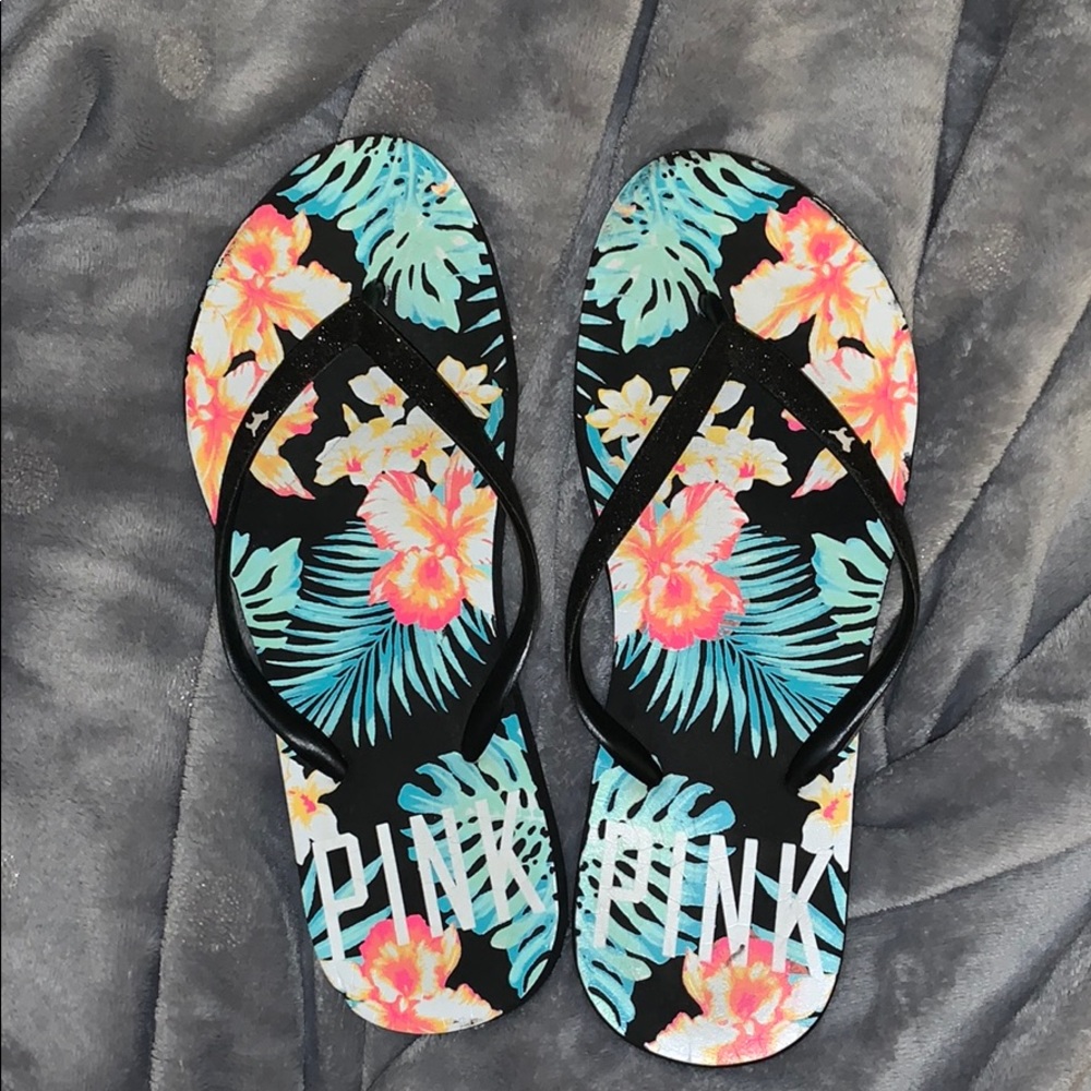 Victoria’s Secret flip-flops